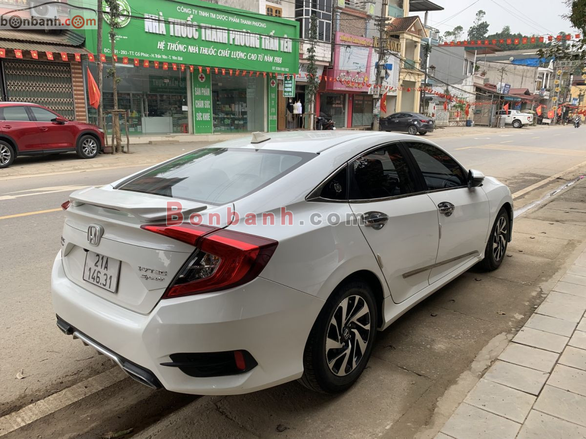 Bán ô tô Honda Civic 1.8 E - 2018 - xe cũ