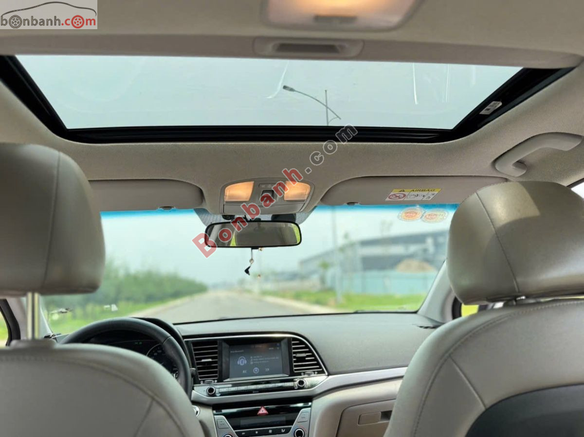 Bán ô tô Hyundai Elantra 1.6 AT - 2016 - xe cũ