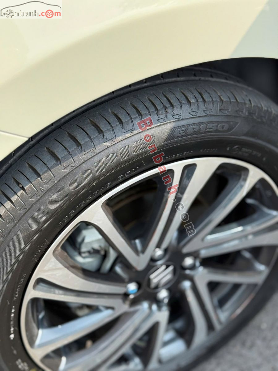 Bán ô tô Suzuki Swift GLX 1.2 AT - 2023 - xe cũ