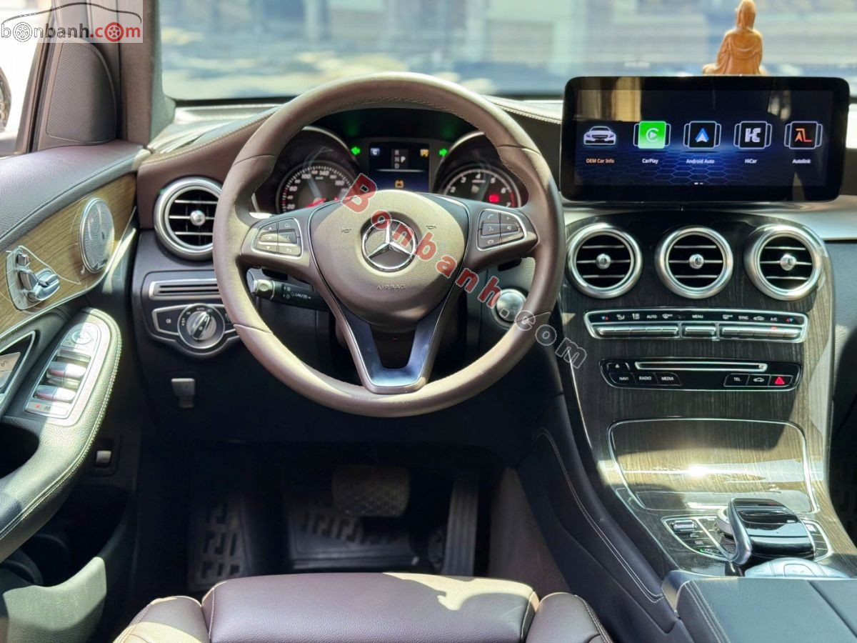 Bán ô tô Mercedes Benz GLC 250 4Matic - 2017 - xe cũ