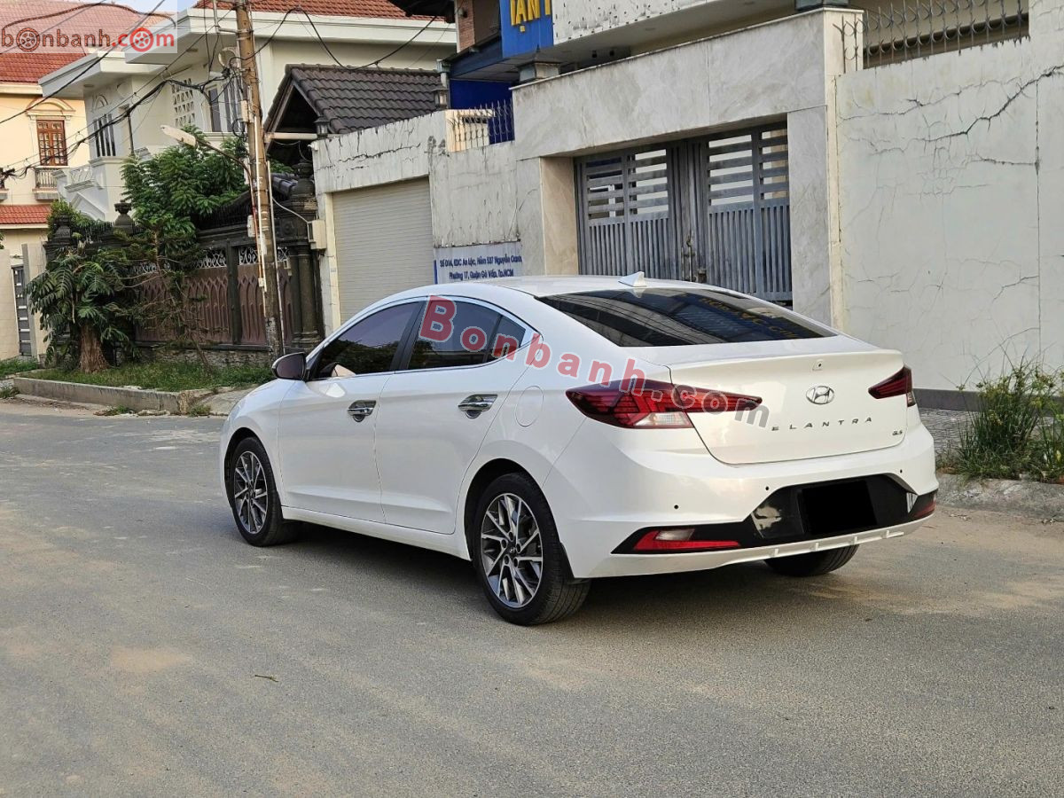 Bán ô tô Hyundai Elantra 2.0 AT - 2021 - xe cũ