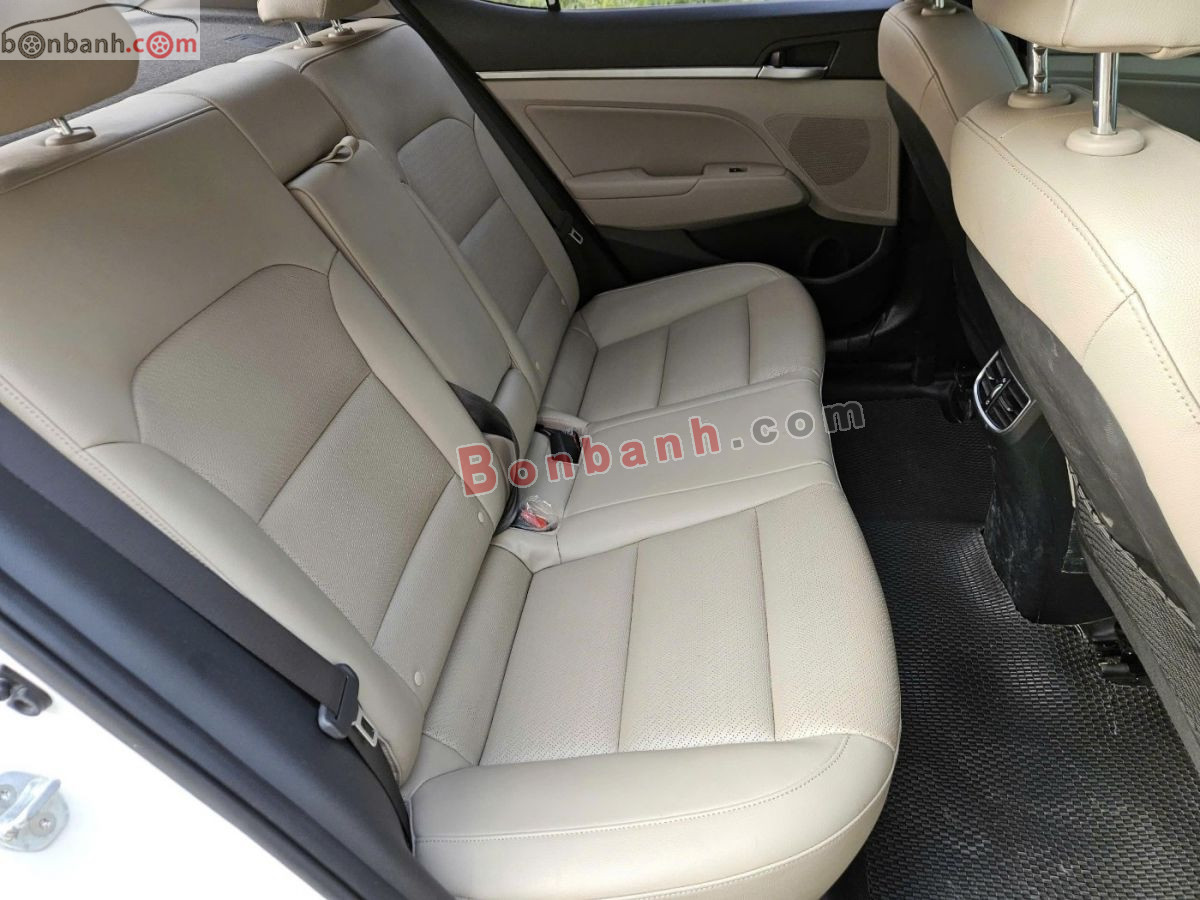 Bán ô tô Hyundai Elantra 2.0 AT - 2021 - xe cũ