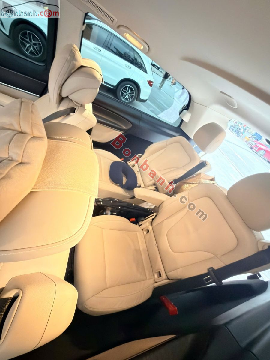 Bán ô tô Mercedes Benz V class V250 AMG - 2023 - xe cũ