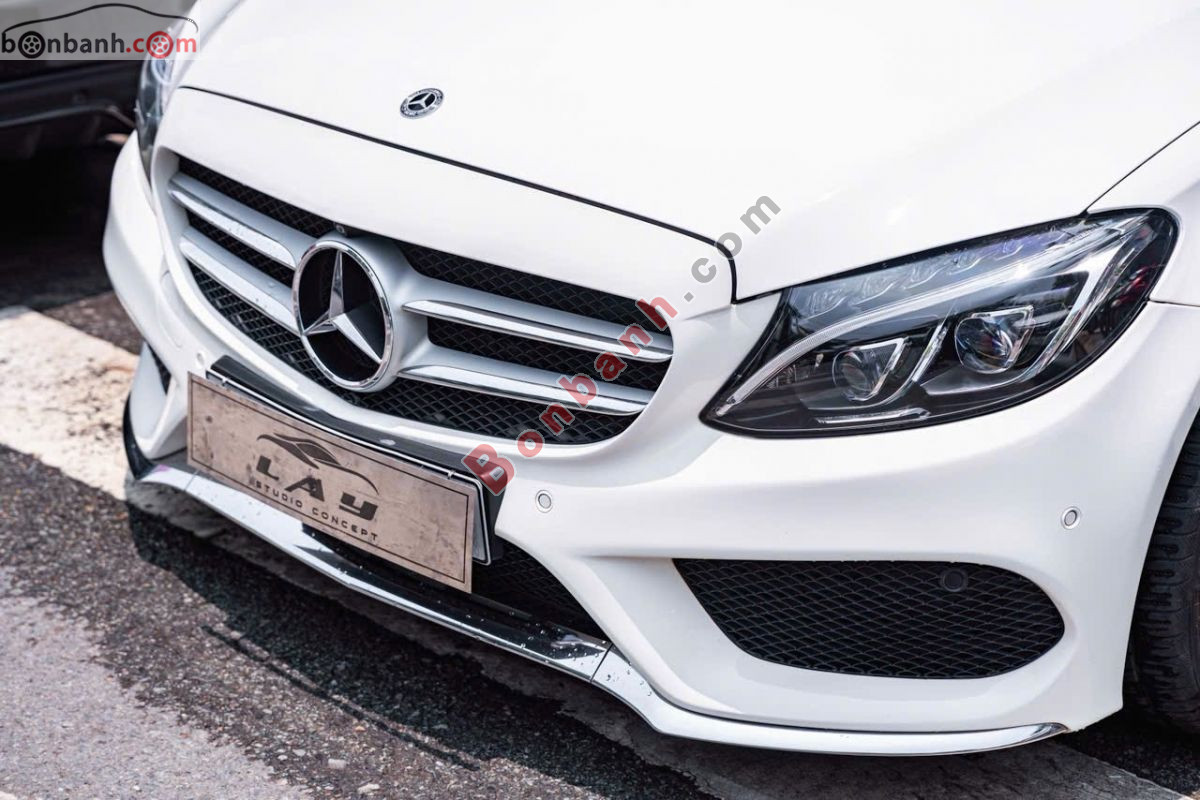 Bán ô tô Mercedes Benz C class C300 AMG - 2017 - xe cũ