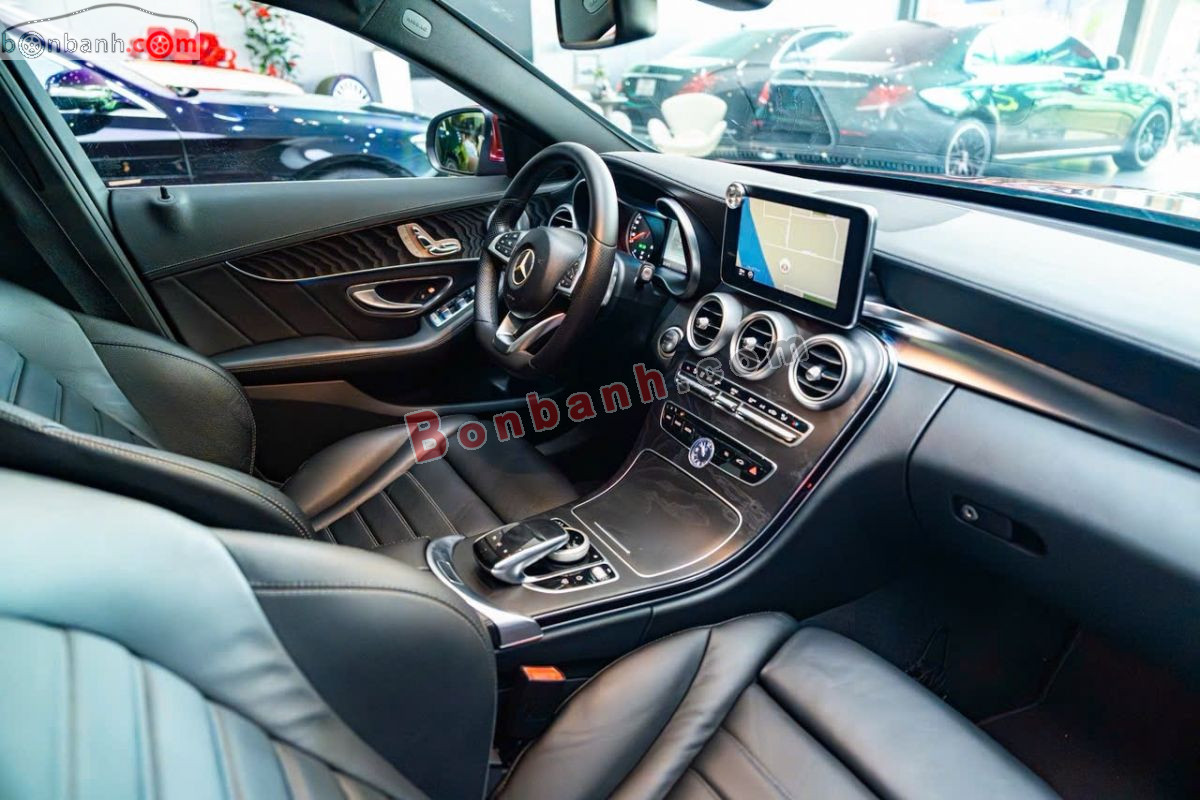 Bán ô tô Mercedes Benz C class C300 AMG - 2015 - xe cũ
