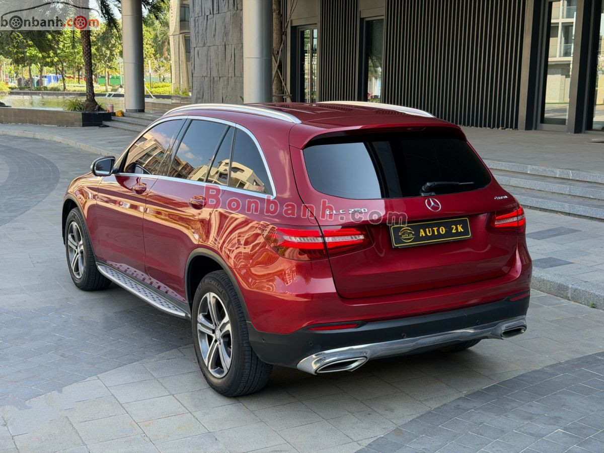 Bán ô tô Mercedes Benz GLC 250 4Matic - 2017 - xe cũ