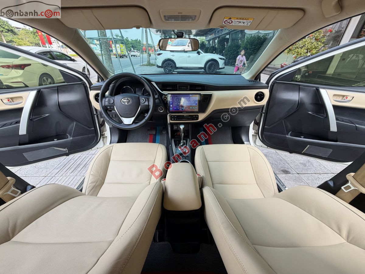 Bán ô tô Toyota Corolla altis 1.8E AT - 2022 - xe cũ