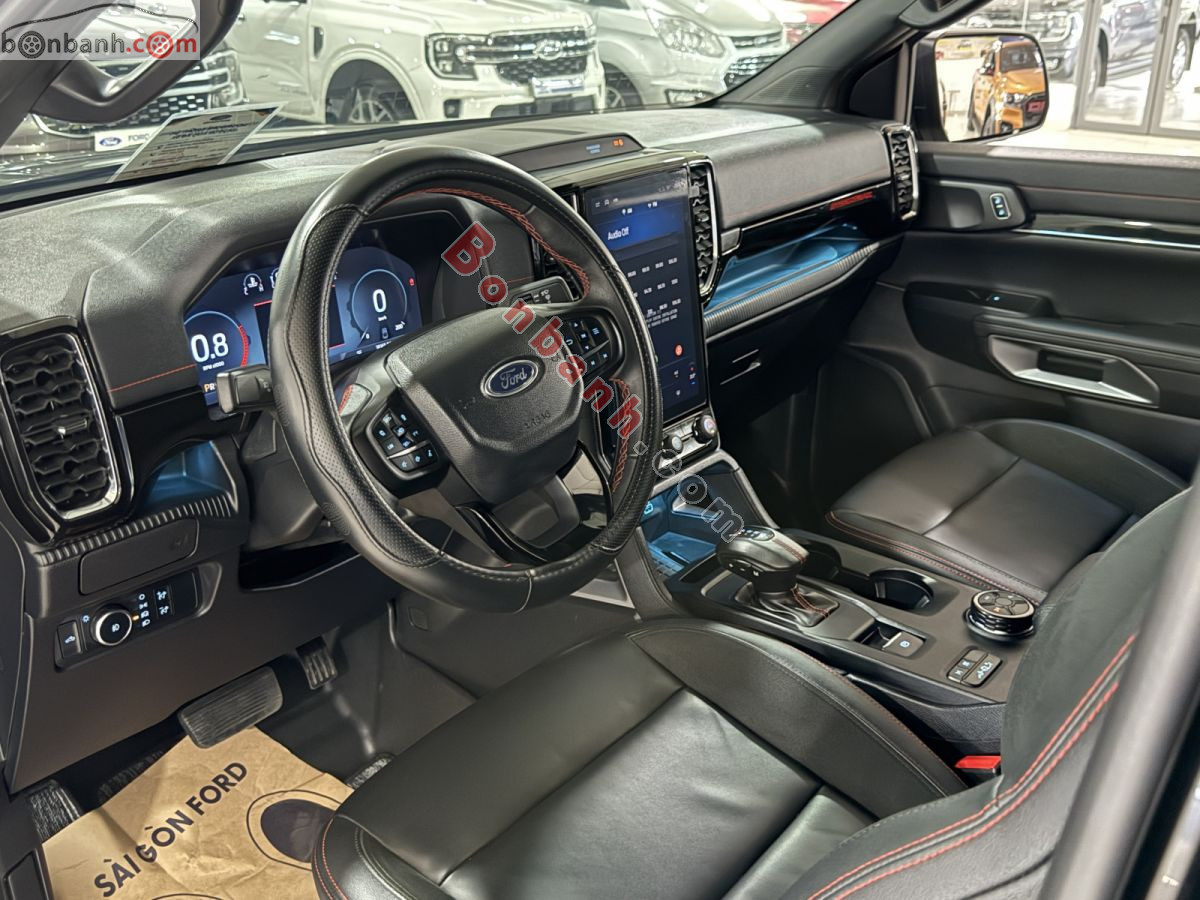 Bán ô tô Ford Ranger Stormtrak 2.0L 4x4 AT - 2024 - xe cũ