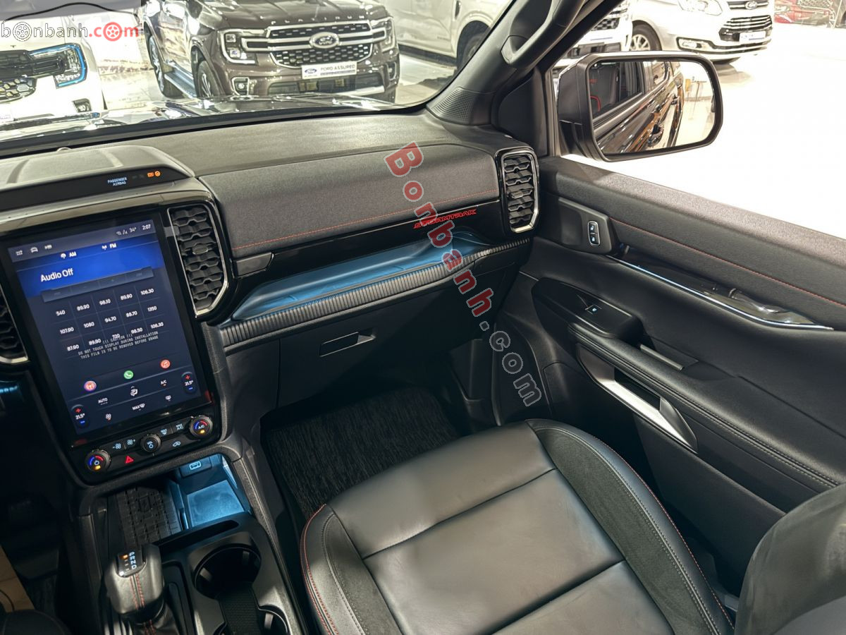 Bán ô tô Ford Ranger Stormtrak 2.0L 4x4 AT - 2024 - xe cũ