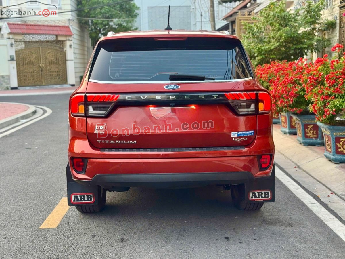 Bán ô tô Ford Everest Titanium Plus 2.0L 4x4 AT - 2022 - xe cũ