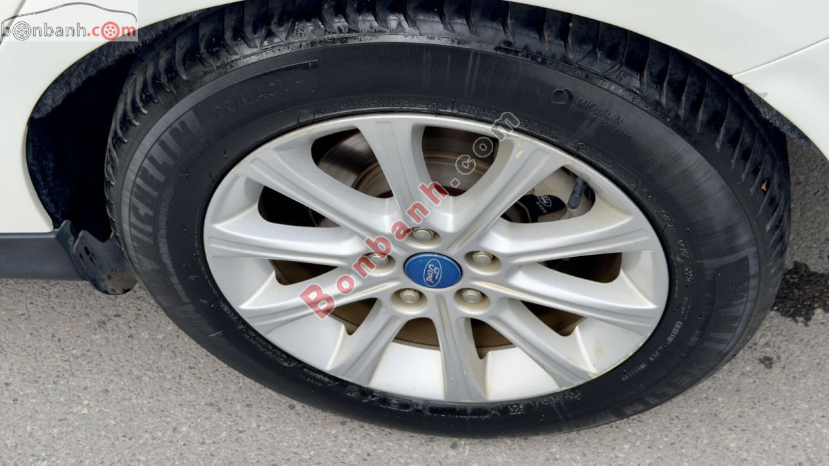 Bán ô tô Ford Focus Titanium 2.0 AT - 2015 - xe cũ