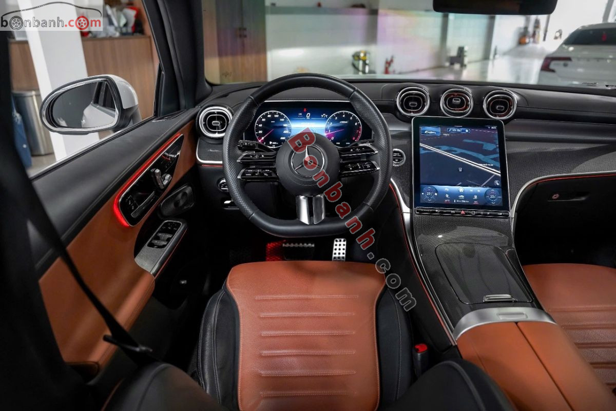 Bán ô tô Mercedes Benz GLC 300 4Matic - 2023 - xe cũ