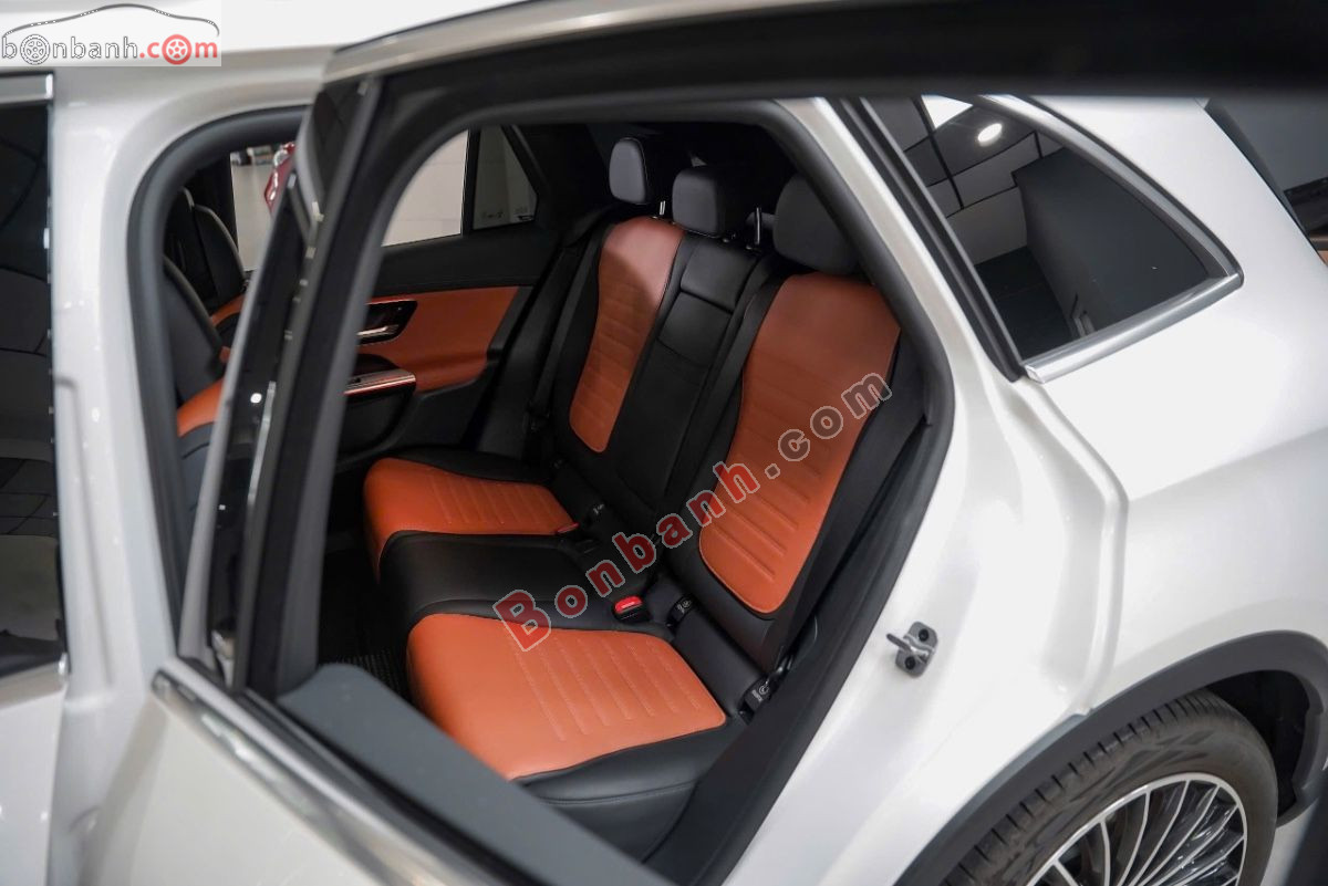 Bán ô tô Mercedes Benz GLC 300 4Matic - 2023 - xe cũ