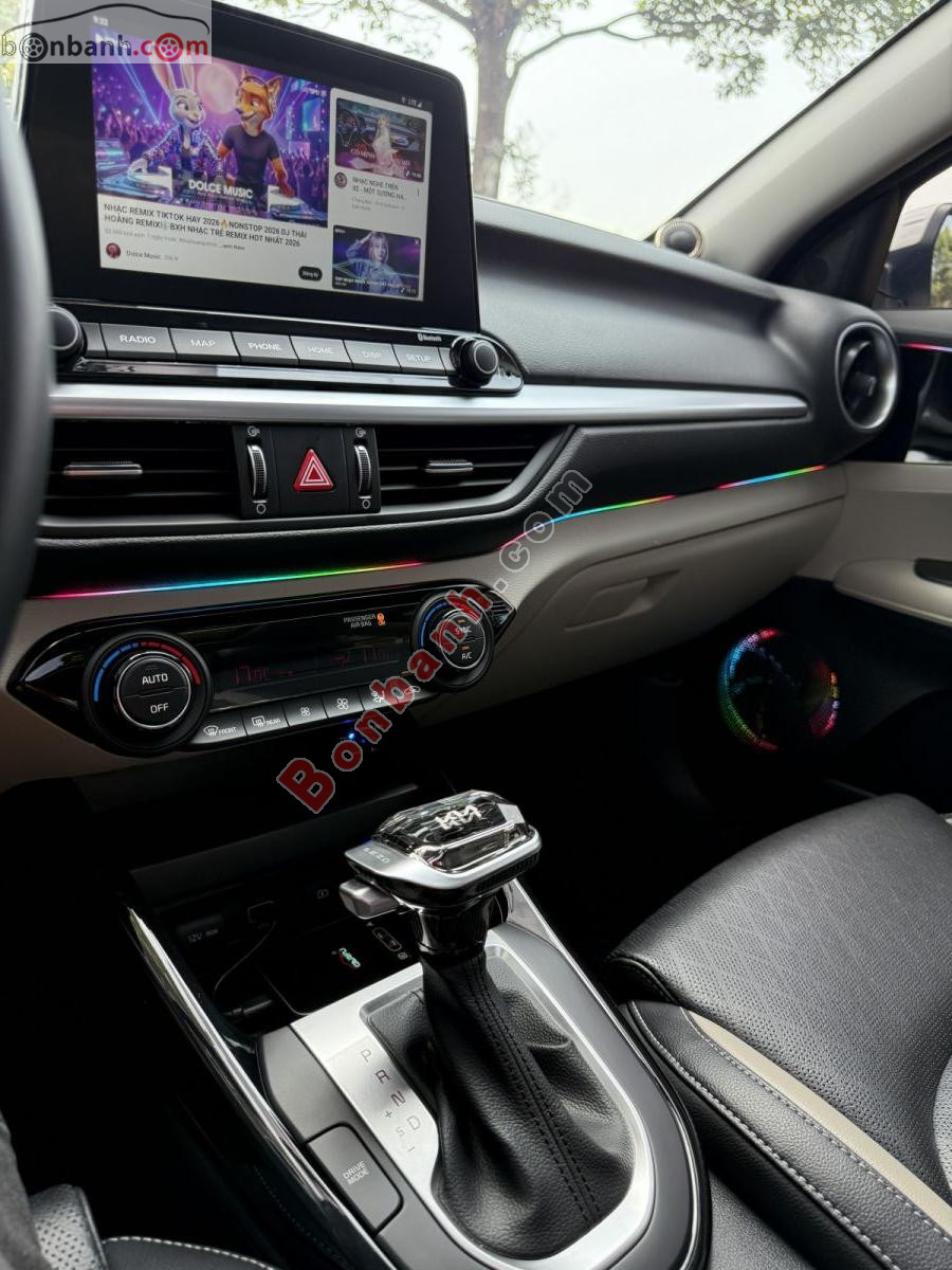 Bán ô tô Kia K3 Luxury 1.6 AT - 2025 - xe cũ