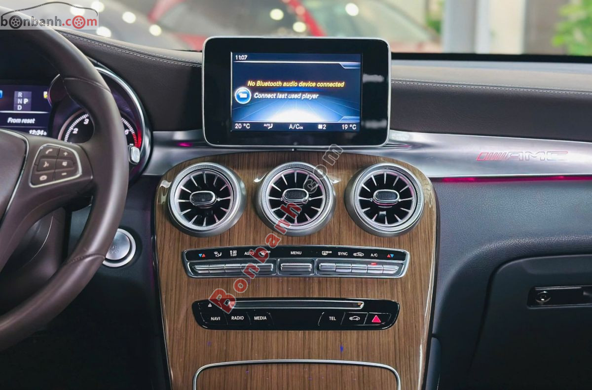 Bán ô tô Mercedes Benz GLC 250 4Matic - 2018 - xe cũ