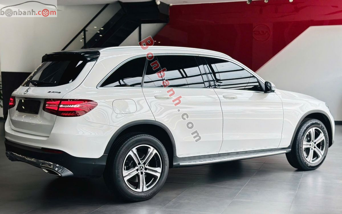 Bán ô tô Mercedes Benz GLC 250 4Matic - 2018 - xe cũ