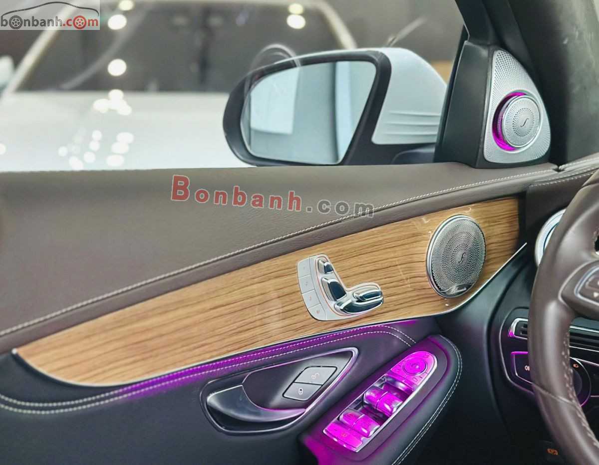 Bán ô tô Mercedes Benz GLC 250 4Matic - 2018 - xe cũ