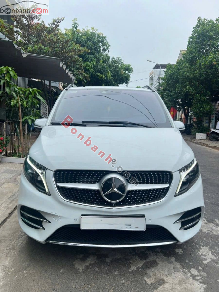Bán ô tô Mercedes Benz V class V250 AMG - 2023 - xe cũ