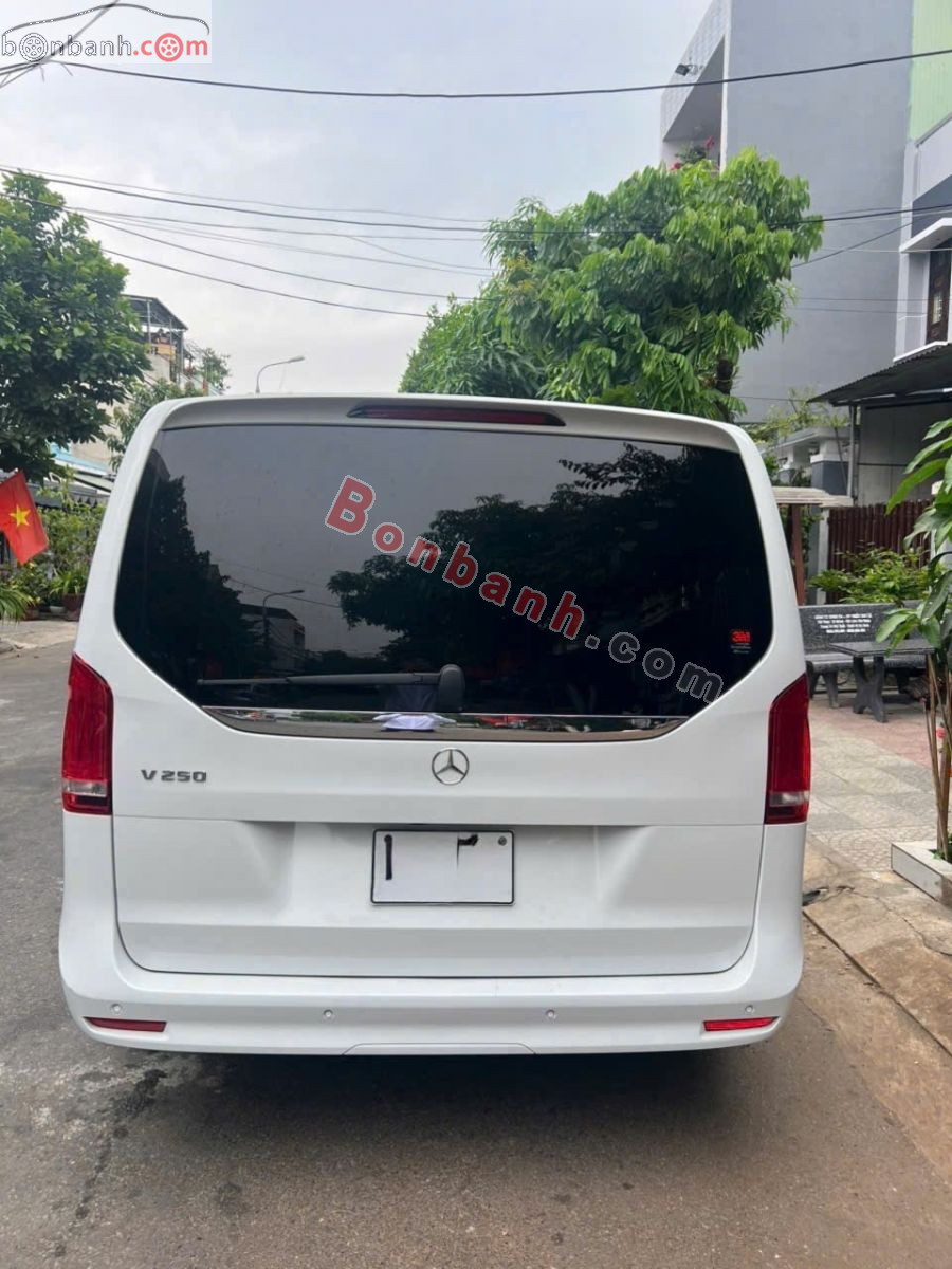 Bán ô tô Mercedes Benz V class V250 AMG - 2023 - xe cũ