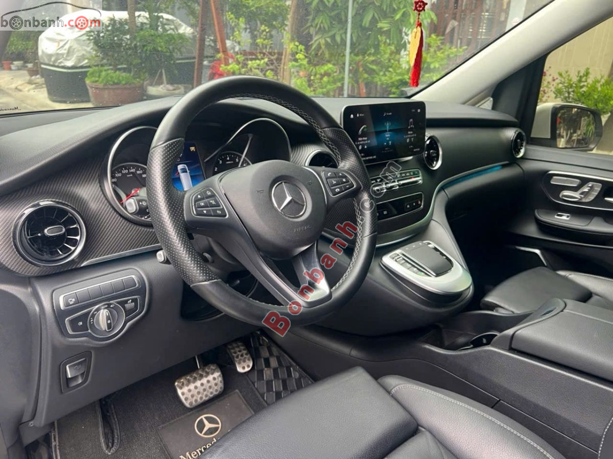 Bán ô tô Mercedes Benz V class V250 AMG - 2023 - xe cũ