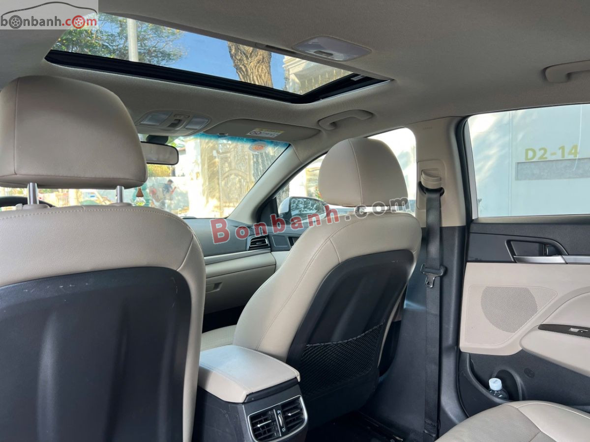 Bán ô tô Hyundai Elantra 1.6 AT - 2019 - xe cũ