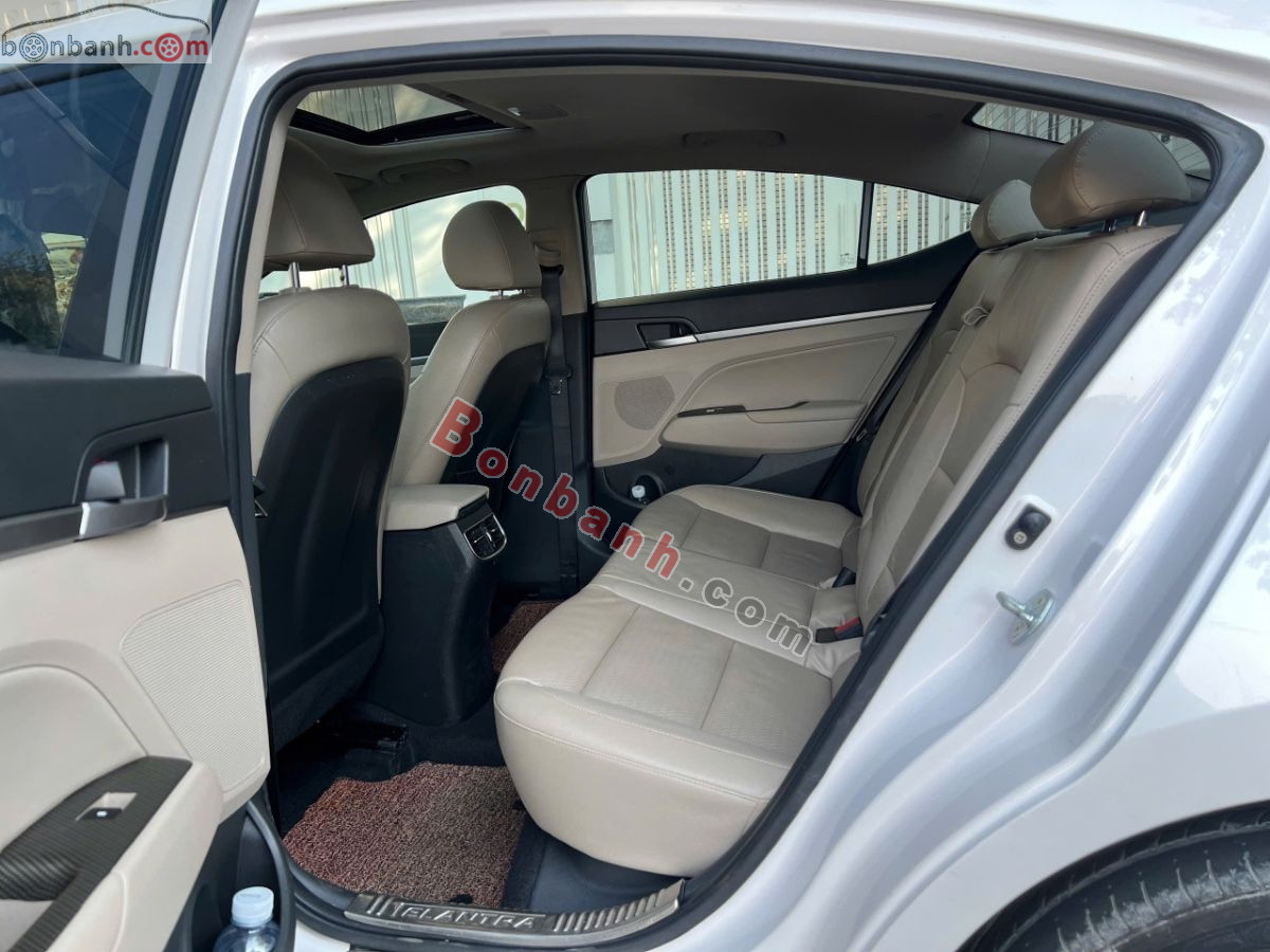 Bán ô tô Hyundai Elantra 1.6 AT - 2019 - xe cũ