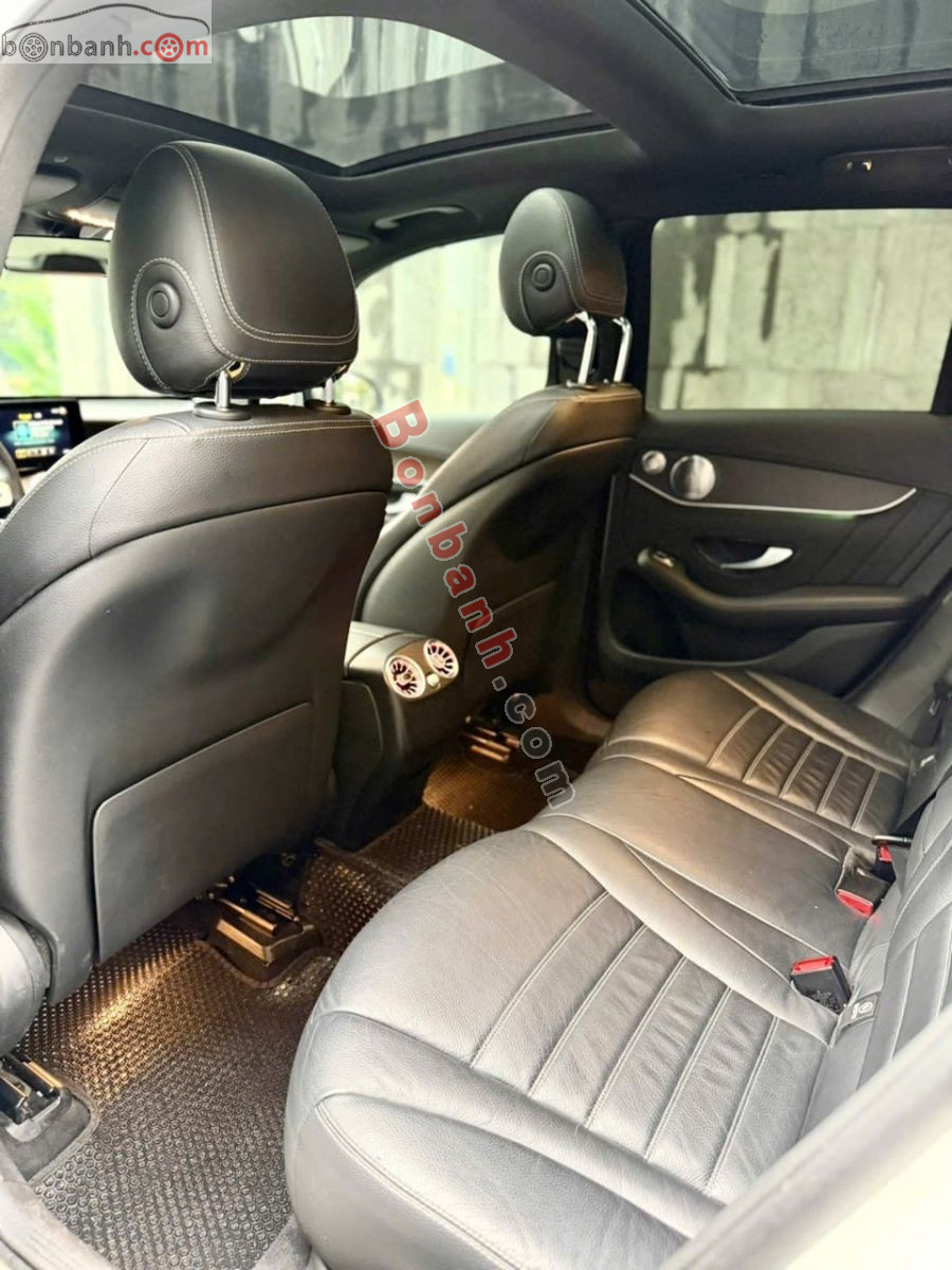 Bán ô tô Mercedes Benz GLC 300 4Matic - 2019 - xe cũ