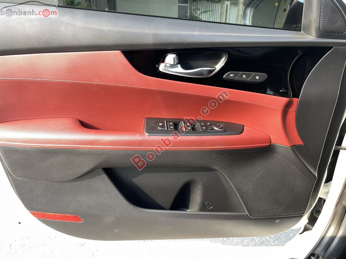 Bán ô tô Kia K3 Premium 2.0 AT - 2022 - xe cũ