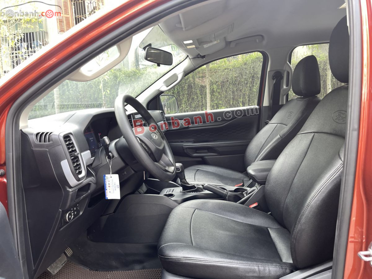 Bán ô tô Ford Ranger XLS 2.0L 4x2 AT - 2024 - xe cũ