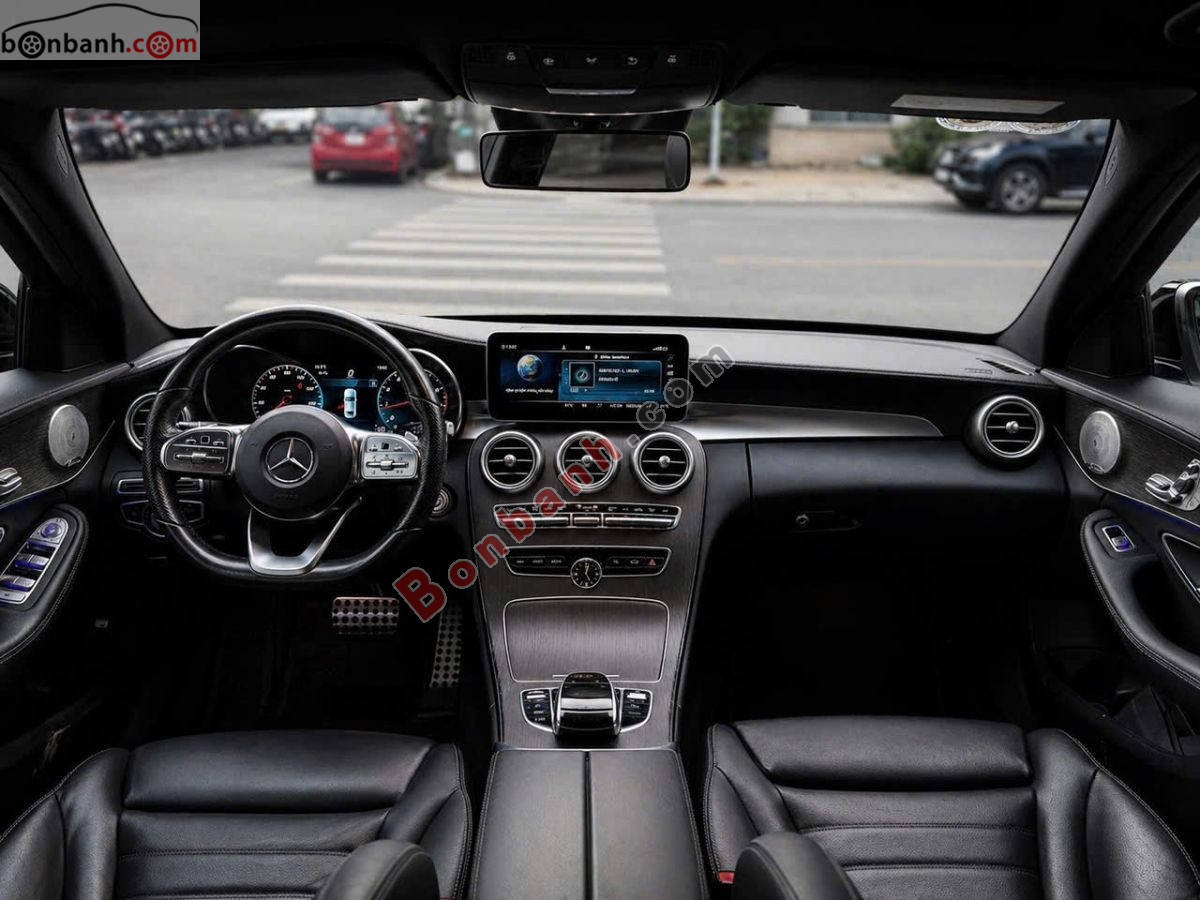 Bán ô tô Mercedes Benz C class C300 AMG - 2019 - xe cũ