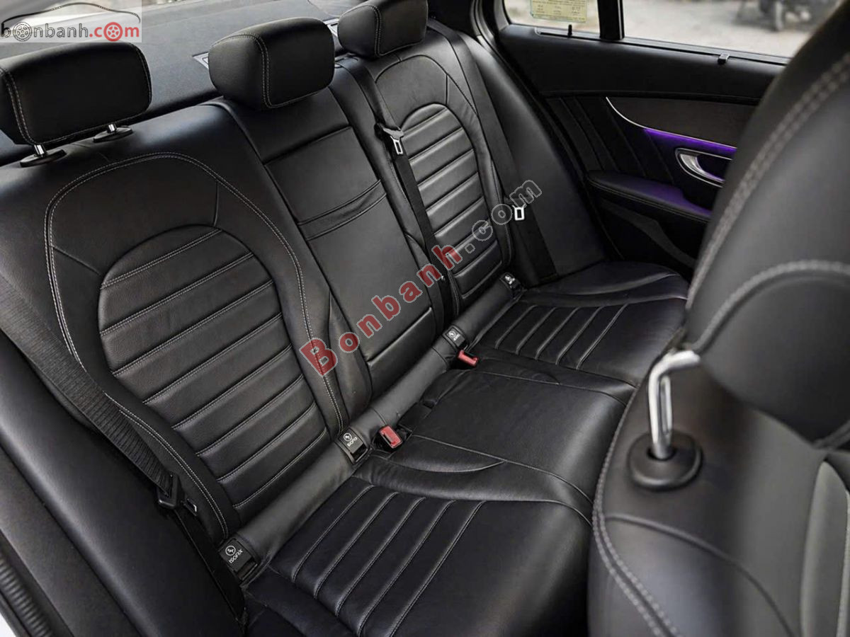 Bán ô tô Mercedes Benz C class C300 AMG - 2019 - xe cũ