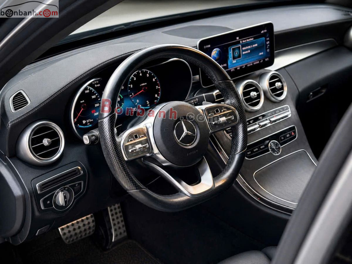 Bán ô tô Mercedes Benz C class C300 AMG - 2019 - xe cũ