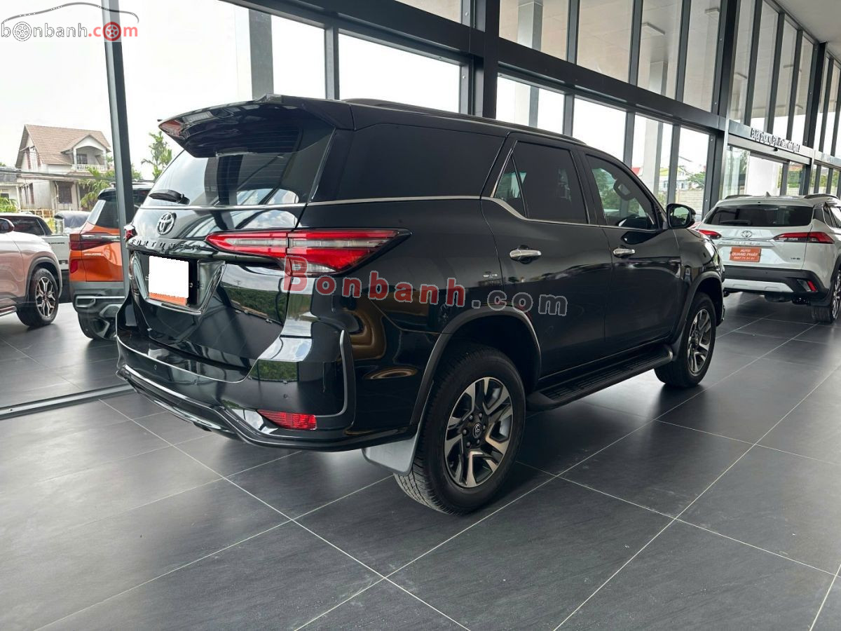 Bán ô tô Toyota Fortuner Legender 2.4L 4x2 AT - 2022 - xe cũ