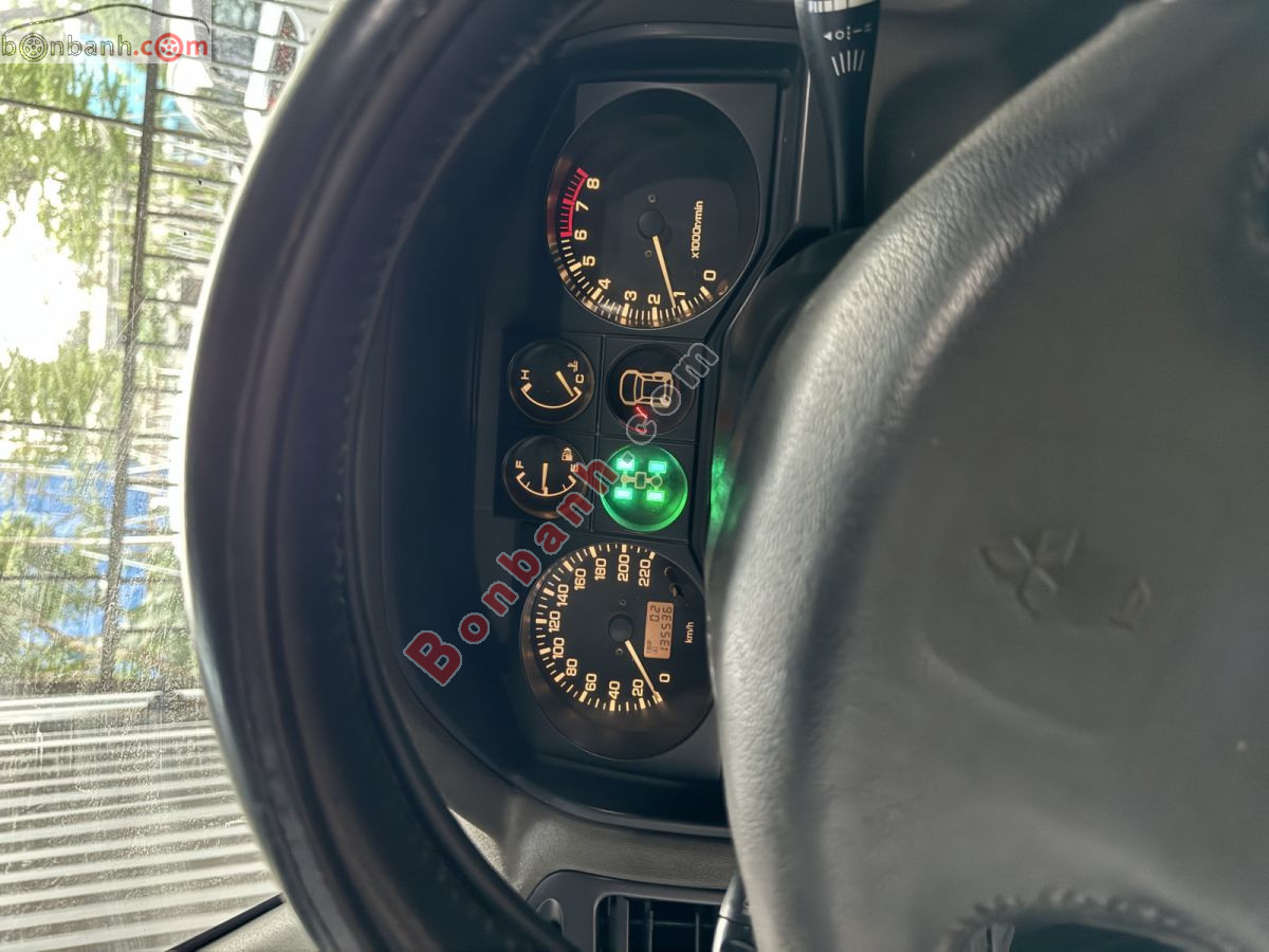 Bán ô tô Mitsubishi Pajero 3.0 - 2004 - xe cũ