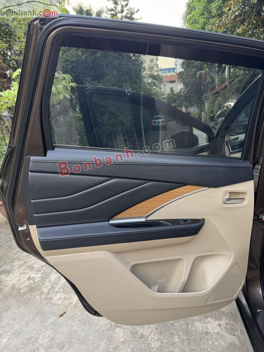 Bán ô tô Mitsubishi Xpander 1.5 AT - 2019 - xe cũ