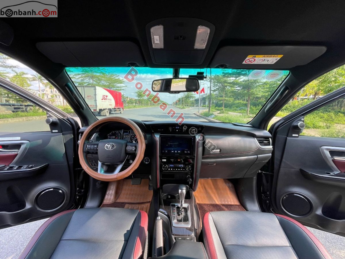 Bán ô tô Toyota Fortuner Legender 2.4L 4x2 AT - 2024 - xe cũ