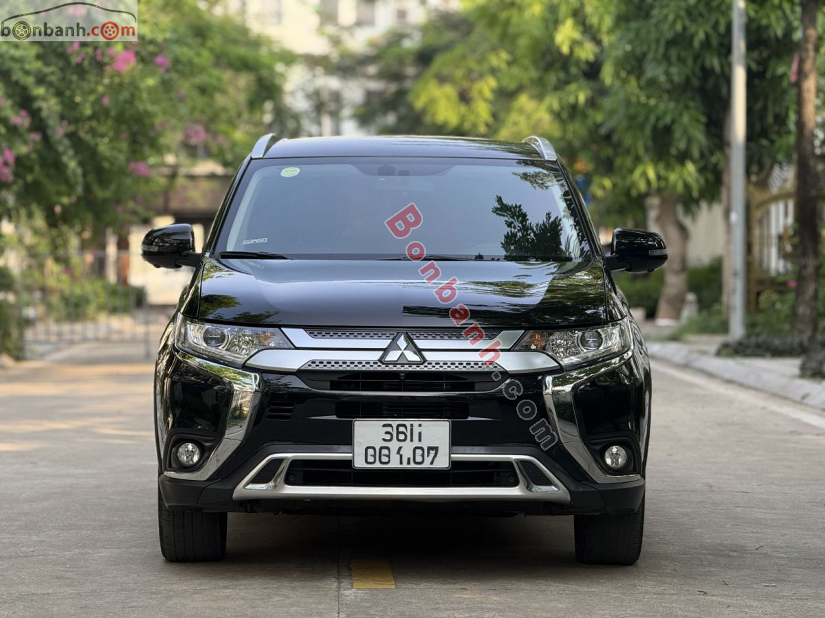 Bán ô tô Mitsubishi Outlander 2.0 CVT - 2021 - xe cũ