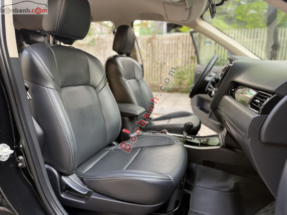 Bán ô tô Mitsubishi Outlander 2.0 CVT - 2021 - xe cũ