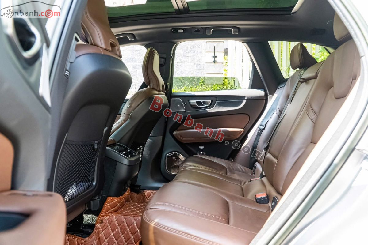 Bán ô tô Volvo XC60 Ultimate Bright B6 AWD - 2024 - xe cũ