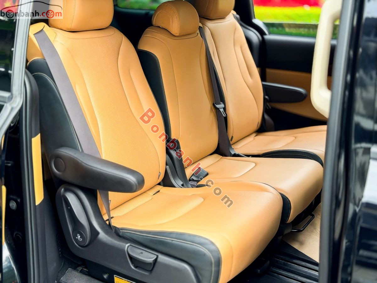 Bán ô tô Kia Carnival Premium 2.2D 8S - 2023 - xe cũ