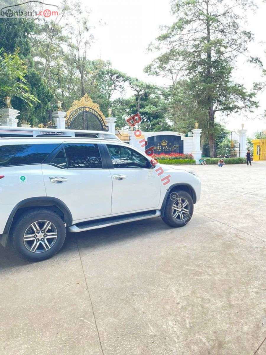 Bán ô tô Toyota Fortuner 2.4L 4x2 AT - 2022 - xe cũ