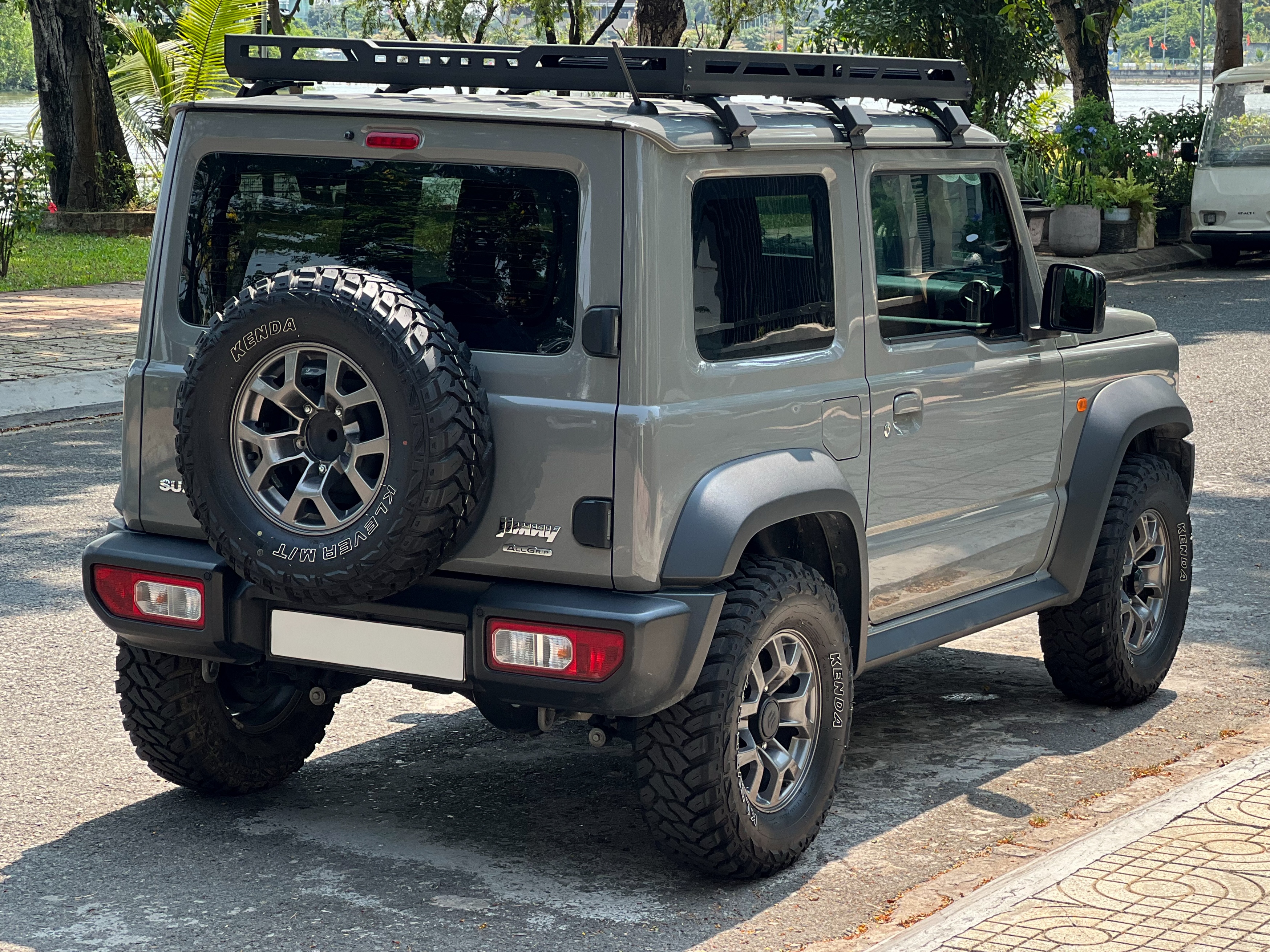 Suzuki Jimny sản xuất 2024