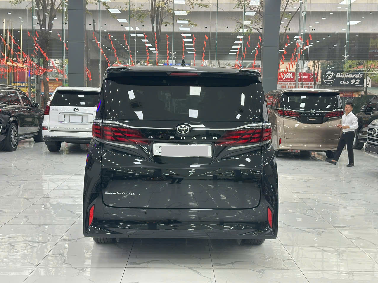 Bán ô tô Toyota Alphard Executive Lounge năm 2024 Xe một chủ từ đầu, cam kết xuất sắc