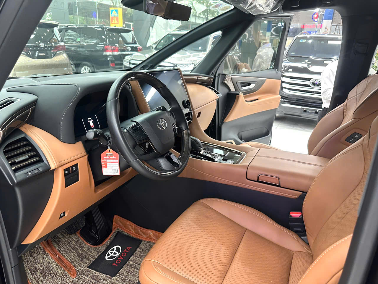 Bán ô tô Toyota Alphard Executive Lounge năm 2024 Xe một chủ từ đầu, cam kết xuất sắc