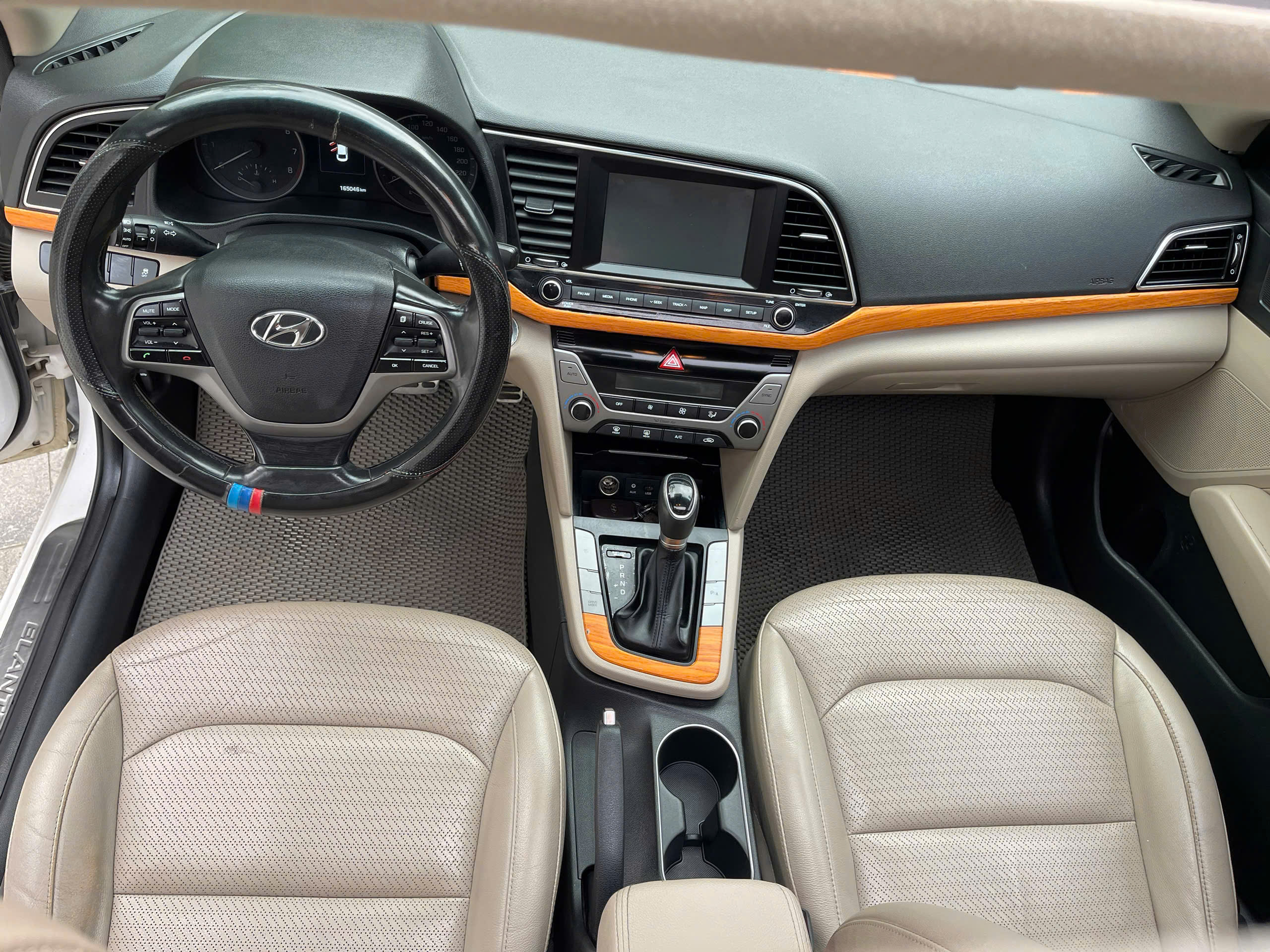 Bán Xe Hyundai Elantra 2018 – Giá Tốt Cho Người Thiện Chí