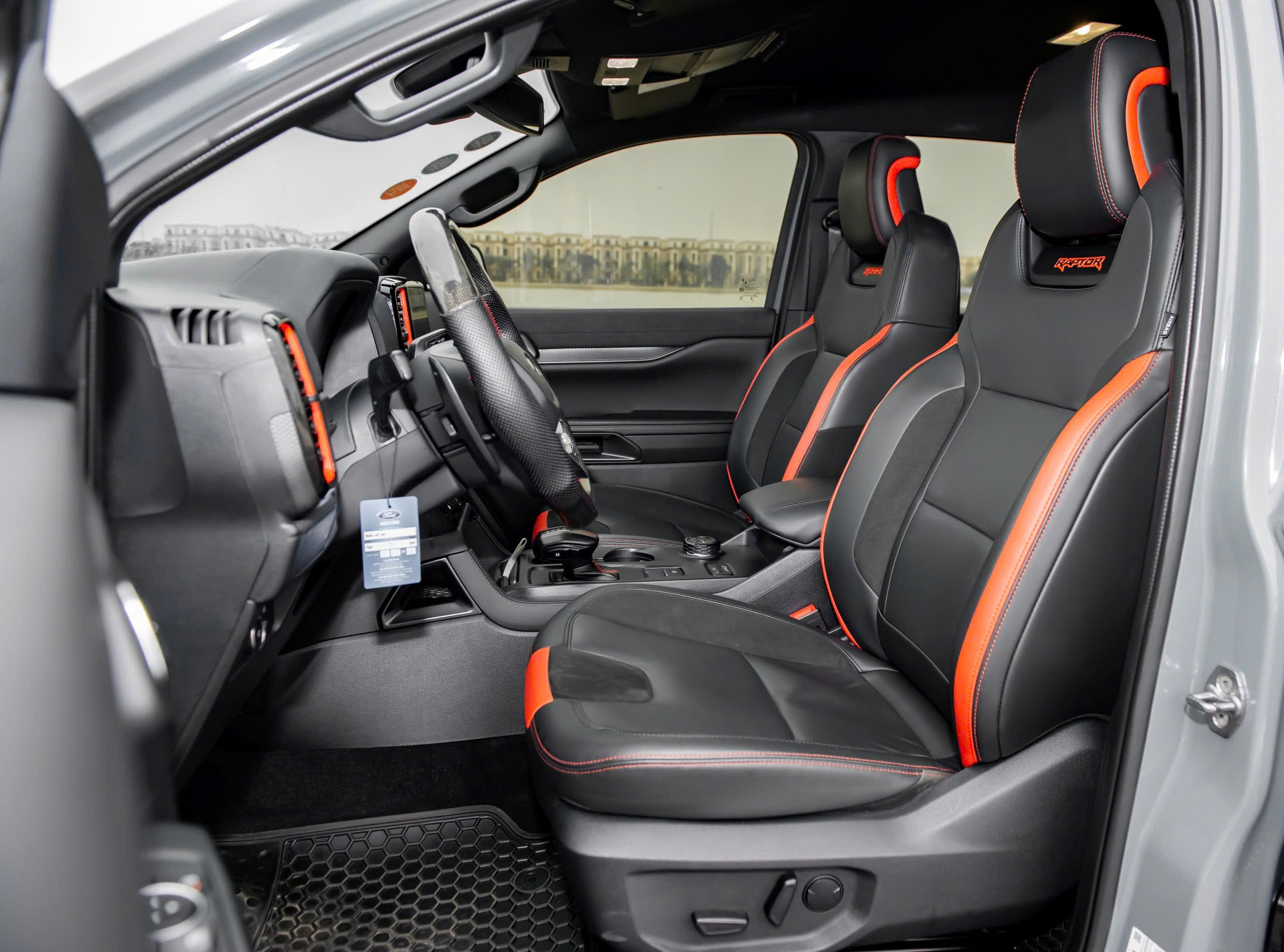 Cần bán Ford Ranger Raptor sản xuất 2023, màu xám, nhập khẩu nguyên chiếc, giá 999tr