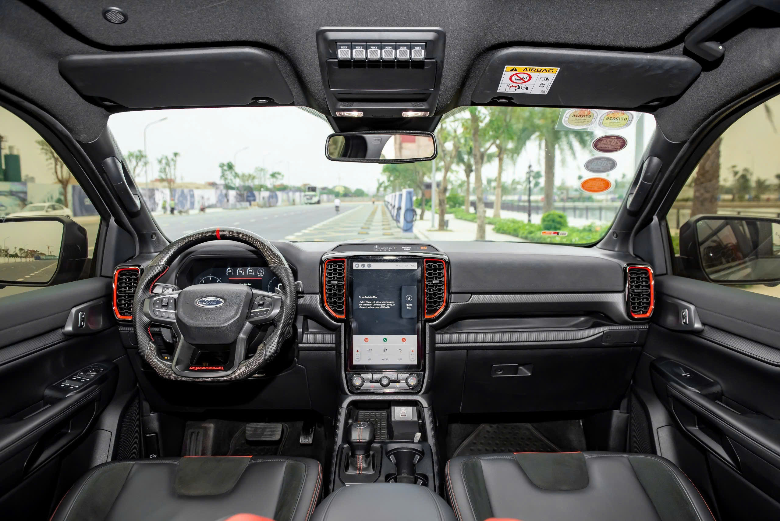 Cần bán Ford Ranger Raptor sản xuất 2023, màu xám, nhập khẩu nguyên chiếc, giá 999tr