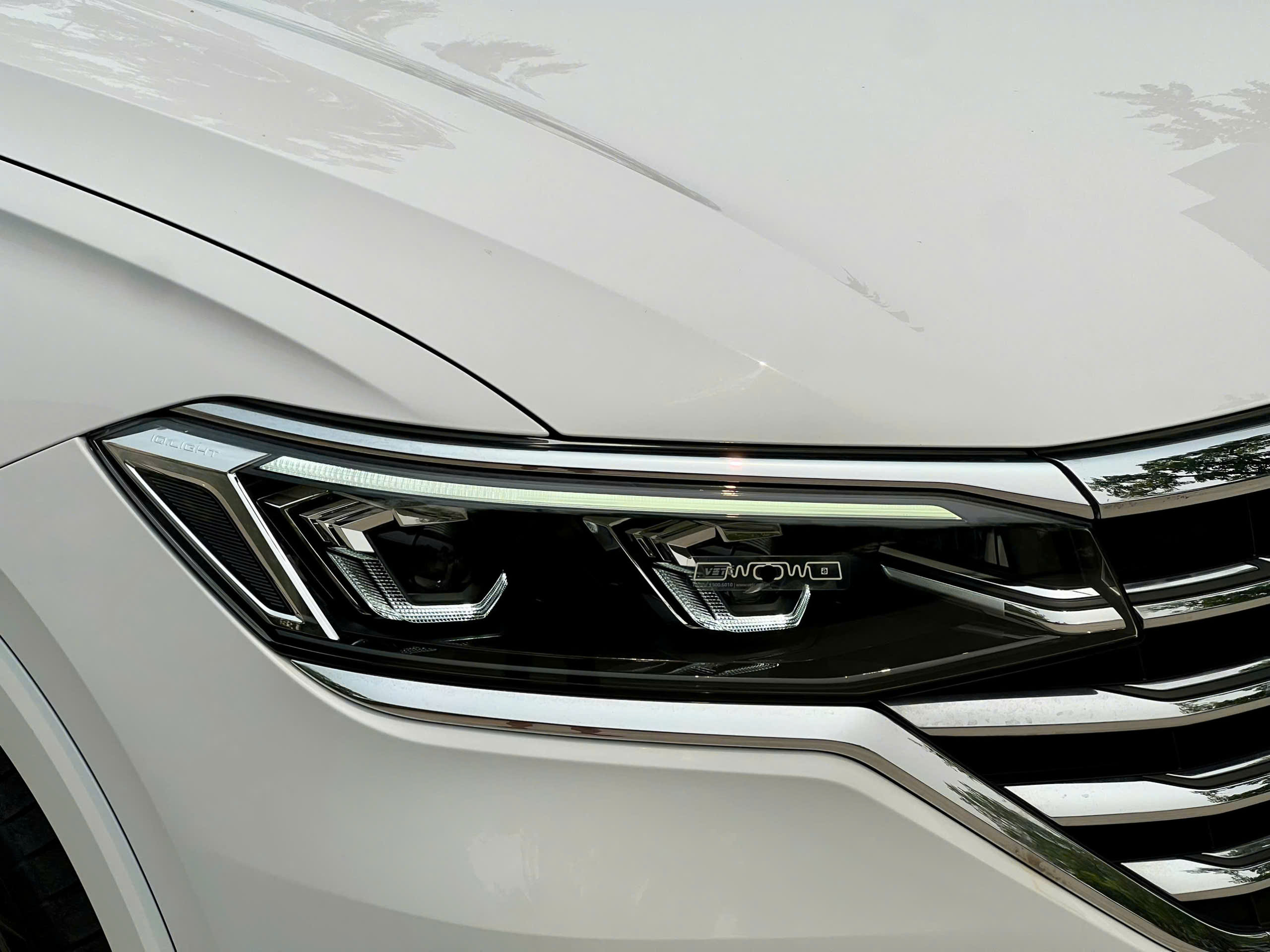 Bán ô tô Volkswagen Tiguan sản xuất 2024, màu trắng, xe nhập