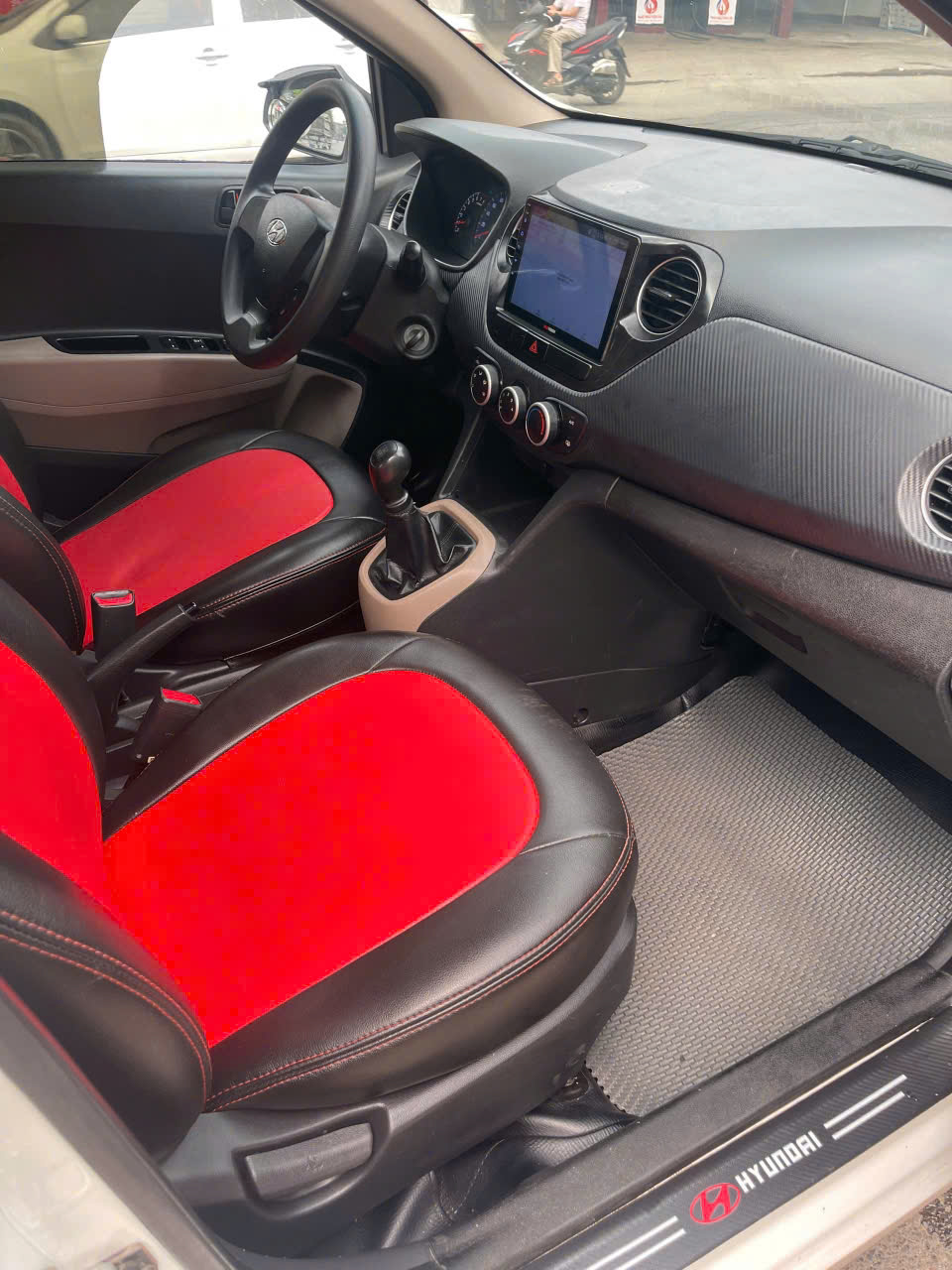 Bán Hyundai i10 2020 form mới 2021