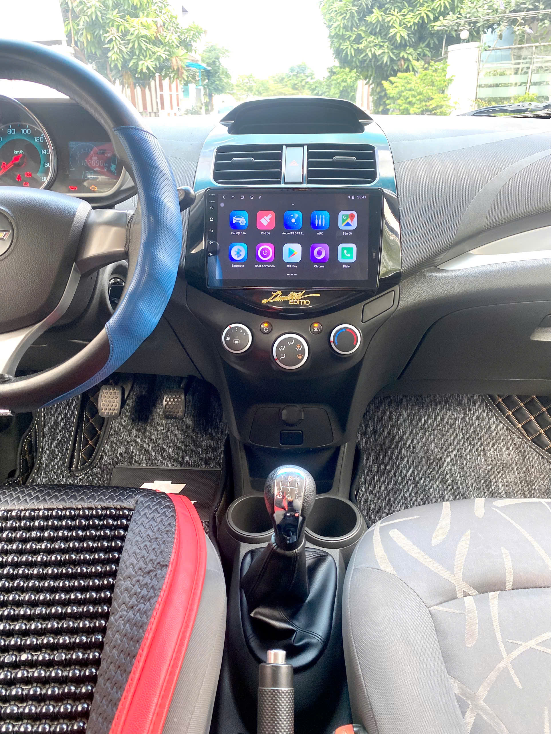 Xe 5 chổ nhỏ gọn tiết kiệm nhiên liệu Spark LS 2017 số sàn